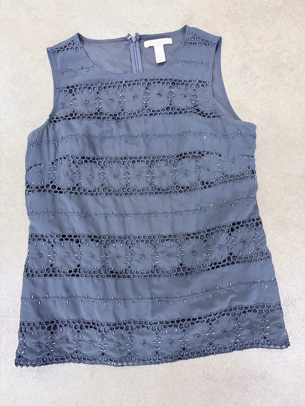 Banana Republic Women's Sleeveless Top XL Blue Black Embellished Eyelet Casual D